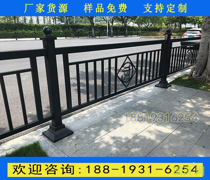 市政護(hù)欄12