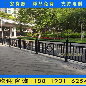 廣州市政道路兩側護欄廠家 人行道黑