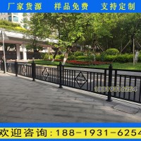廣州三元里人行道護欄價格 道路兩側黑色圍欄 花式鋅鋼防護欄