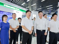 國家知識產(chǎn)權局黨組成員、副局長胡文輝一行調(diào)研正泰